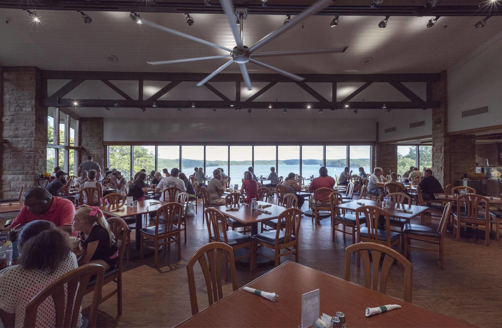 Lake Cumberland State Resort Park Jamestown Exterior photo